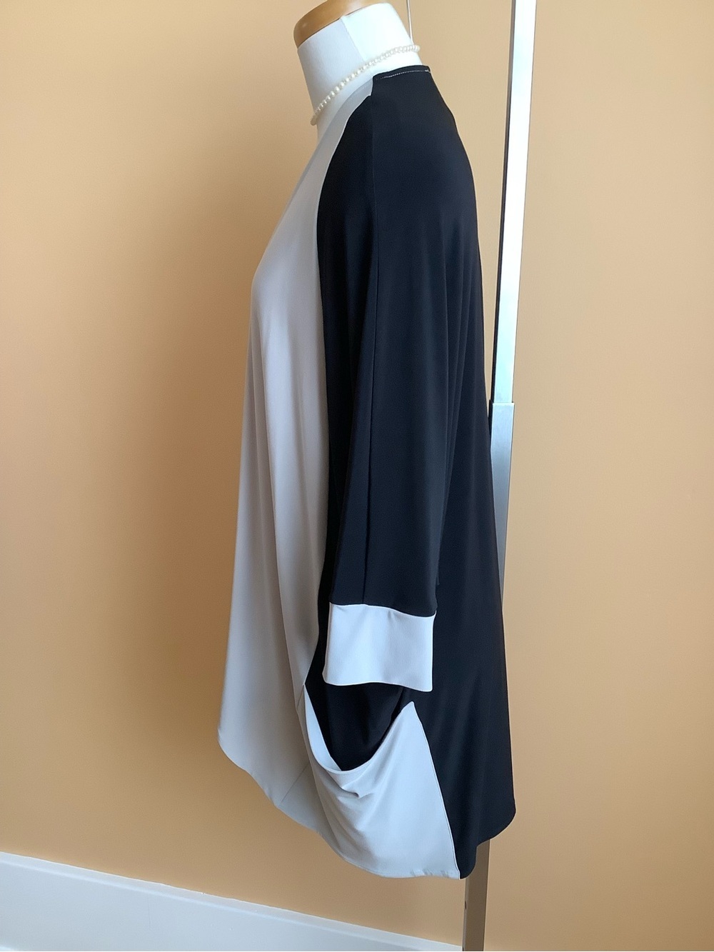 SYMPLI Matrix Cardigan Sweater Oatmeal Beige Tan Black Size 12 - Picture 4 of 14